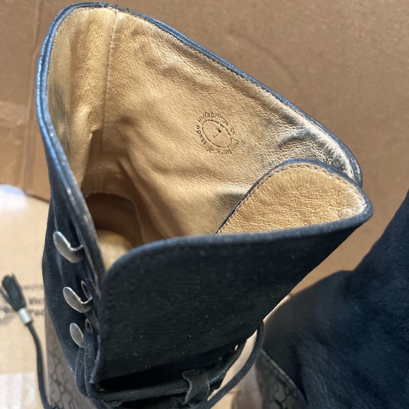 Fluevog lace up boots - Picture 3 of 4